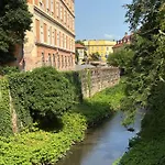 Ezuest Boroka * Eger