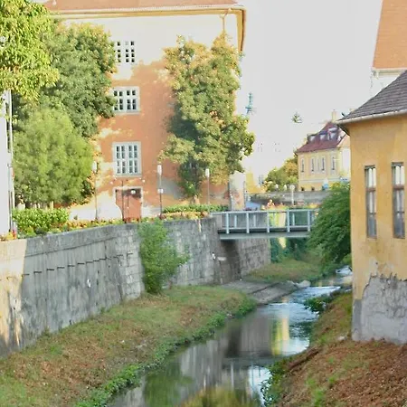 Ezuest Boroka Appartement Eger