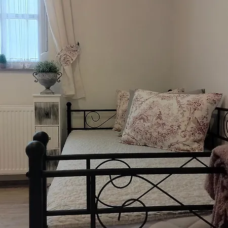 Ezuest Boroka Apartament