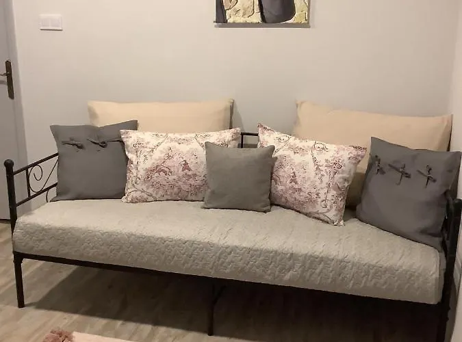 Apartament Ezuest Boroka Eger