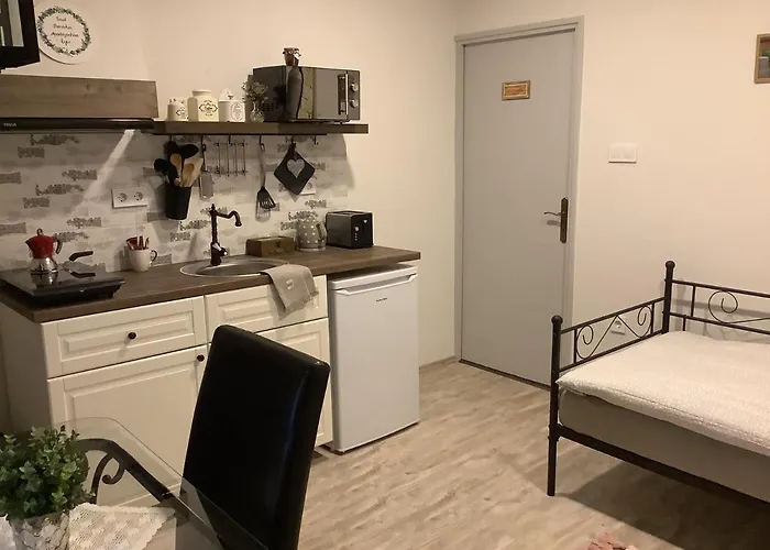 Ezuest Boroka Apartament Eger