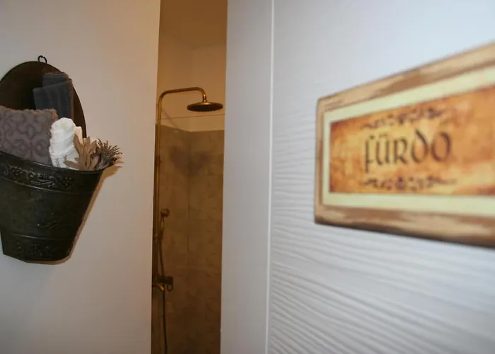 Ezuest Boroka Apartament *