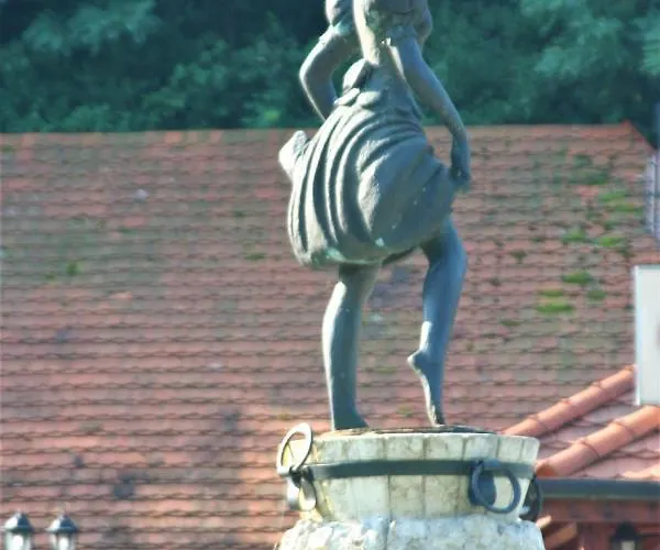 Ezuest Boroka Apartament Eger